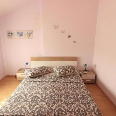 Apartment Aurora