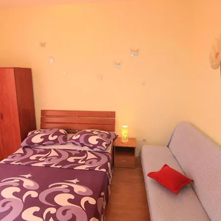 Aurora Apartment